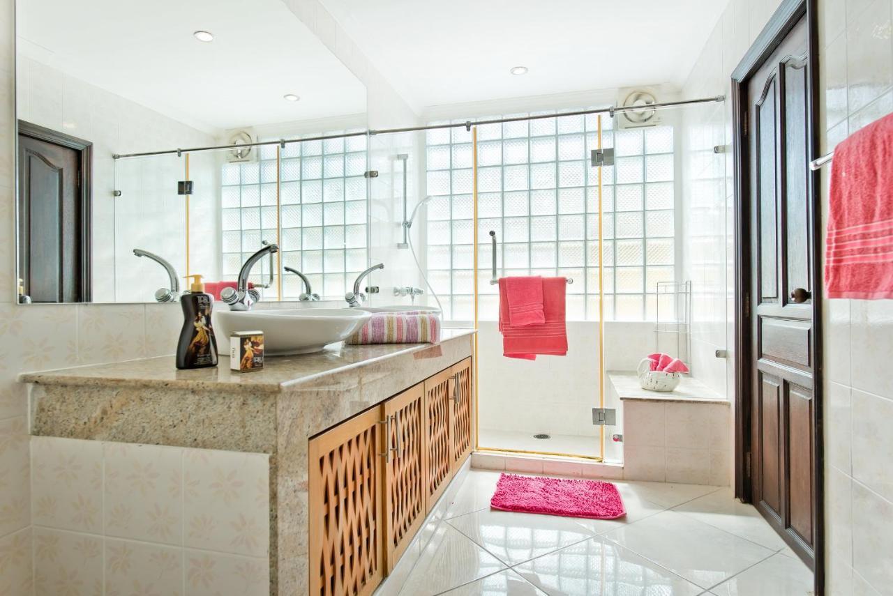 Butterfly Garden Boutique Residences Large Luxury Apts And Villas A Lifetsyle Destination By Neang, Everything You Need All Right Here 1-3 Bedrooms 110 To 190 Sq Mtrs, 2 Full Bathrooms, Rain Shower, Spa Bath, Bbq, Free Wifi, Staff 24-7, Close To Beac Pattaya Bagian luar foto