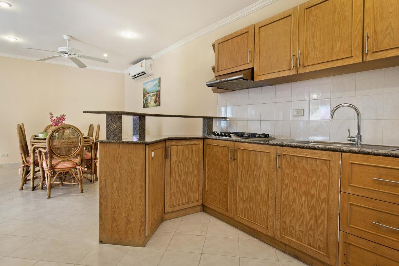 Butterfly Garden Boutique Residences Large Luxury Apts And Villas A Lifetsyle Destination By Neang, Everything You Need All Right Here 1-3 Bedrooms 110 To 190 Sq Mtrs, 2 Full Bathrooms, Rain Shower, Spa Bath, Bbq, Free Wifi, Staff 24-7, Close To Beac Pattaya Bagian luar foto