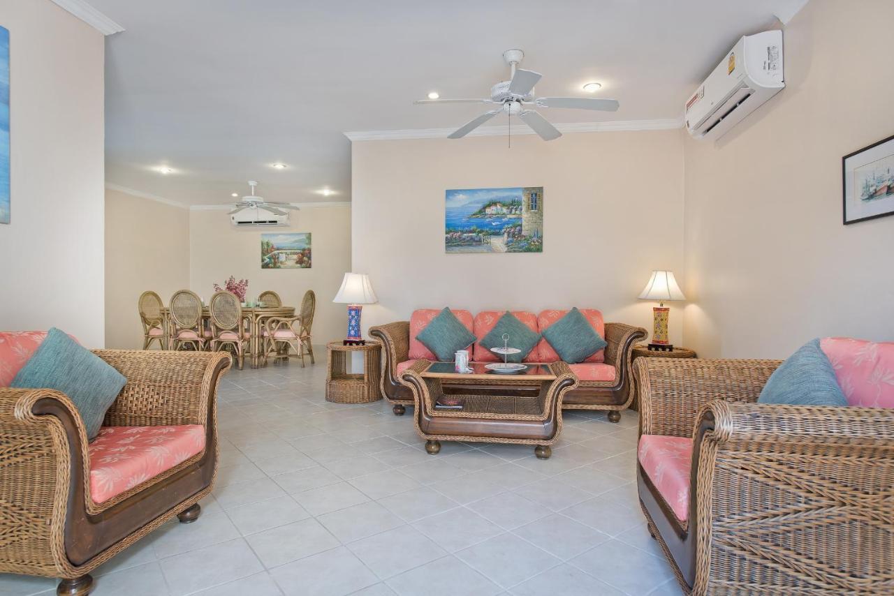 Butterfly Garden Boutique Residences Large Luxury Apts And Villas A Lifetsyle Destination By Neang, Everything You Need All Right Here 1-3 Bedrooms 110 To 190 Sq Mtrs, 2 Full Bathrooms, Rain Shower, Spa Bath, Bbq, Free Wifi, Staff 24-7, Close To Beac Pattaya Bagian luar foto